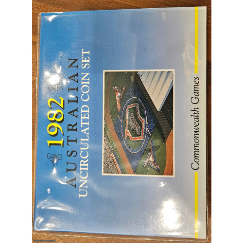 1982 Carded uncirculated 6 coins - Commonwealth Games