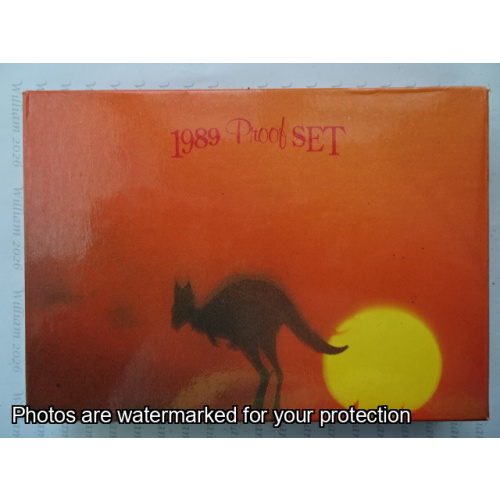 1989 8 coin Proof set sealed case